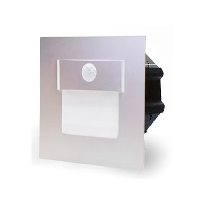 SPOT LUZ GUÍA DE PASO IVONE LED ASIMÉTRICO 3W CUADRADO PLATEADO CON SENSOR DE MOVIMIENTO LUZ CÁLIDA - Image 8