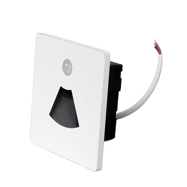 SPOT LUZ GUÍA DE PASO MARCELA LED ASIMÉTRICO 3W CUADRADO BLANCO CON SENSOR DE MOVIMIENTO LUZ CÁLIDA - Image 7