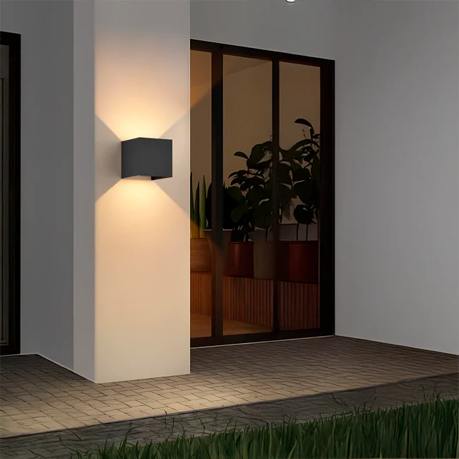 LÁMPARA DE EXTERIOR CUBE LED BLACK 6W LUZ CÁLIDA - Image 3