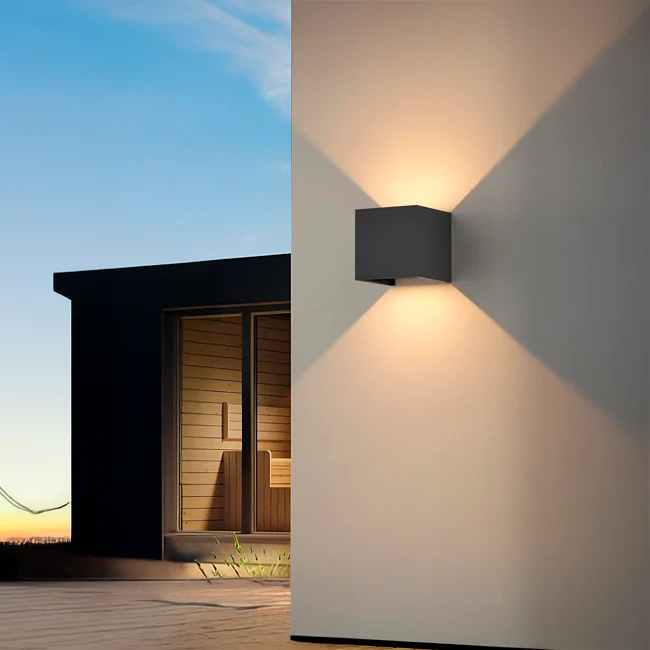 LÁMPARA DE EXTERIOR CUBE LED BLACK 6W LUZ CÁLIDA - Image 5