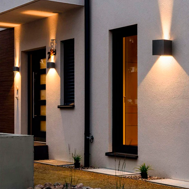 LÁMPARA DE EXTERIOR CUBE LED BLACK 6W LUZ CÁLIDA - Image 8