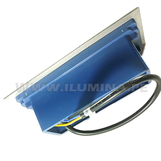 SPOT LUZ GUÍA DE PASO DE ESCALERA CON REJILLA MODELO GRANDE LUZ CÁLIDA - Image 10