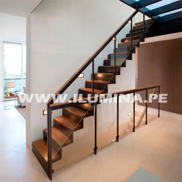 SPOT LUZ GUÍA DE PASO DE ESCALERA CON REJILLA MODELO GRANDE LUZ CÁLIDA - Image 3