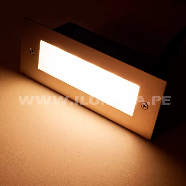SPOT LUZ GUÍA DE PASO DE ESCALERA LED SIN REJILLA MODELO GRANDE LUZ CÁLIDA - Image 3